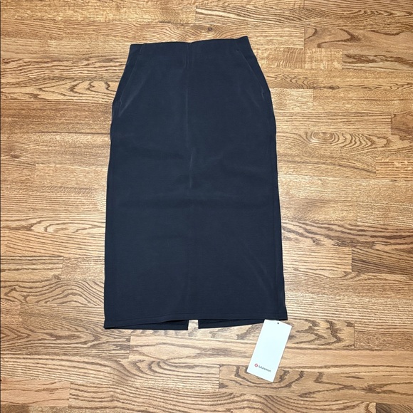 lululemon athletica Dresses & Skirts - Lululemon Skirt